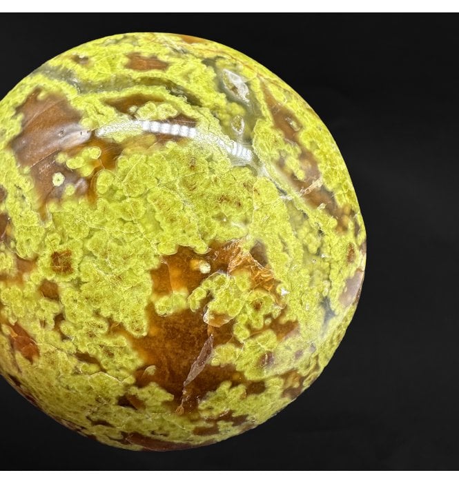 Green Opal Pebble (R1136)