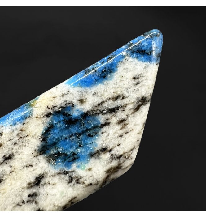 K2 Stone (White Granite with Azurite) (SKU R1300)